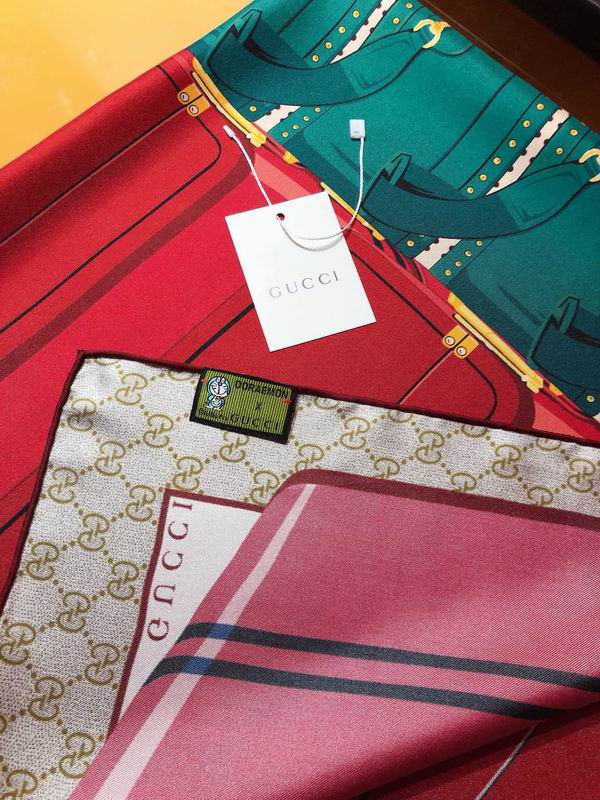 Gucci  silk scarf 90X90cm E (6)