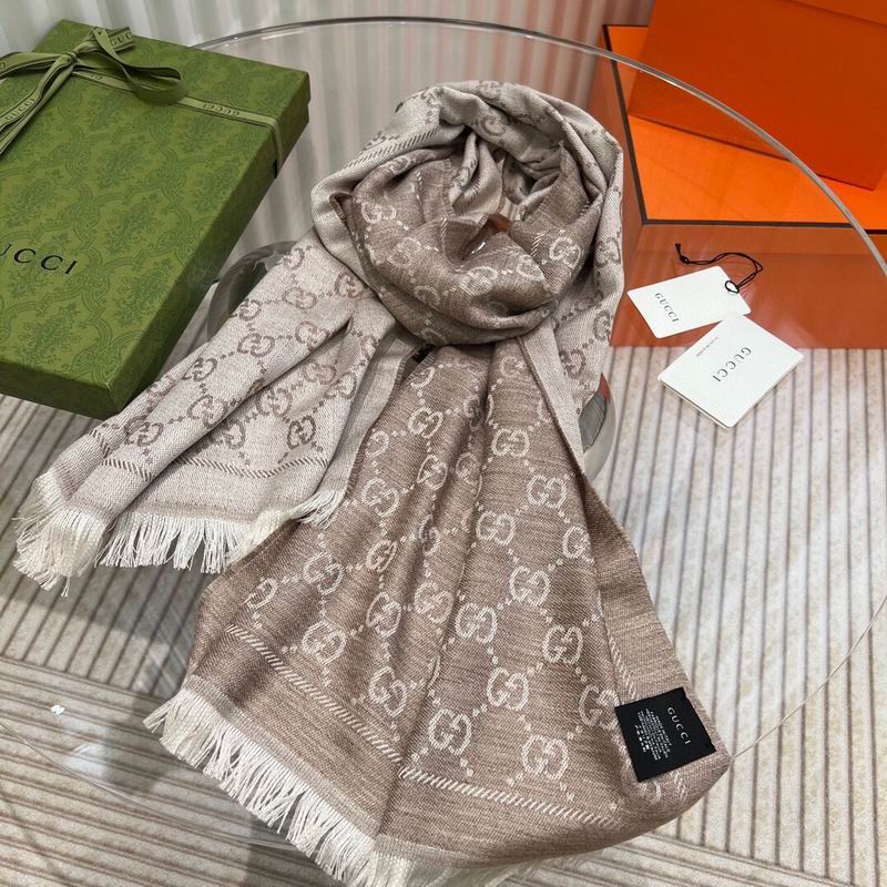 Gucci 48X180cm 100%羊毛 E (17)