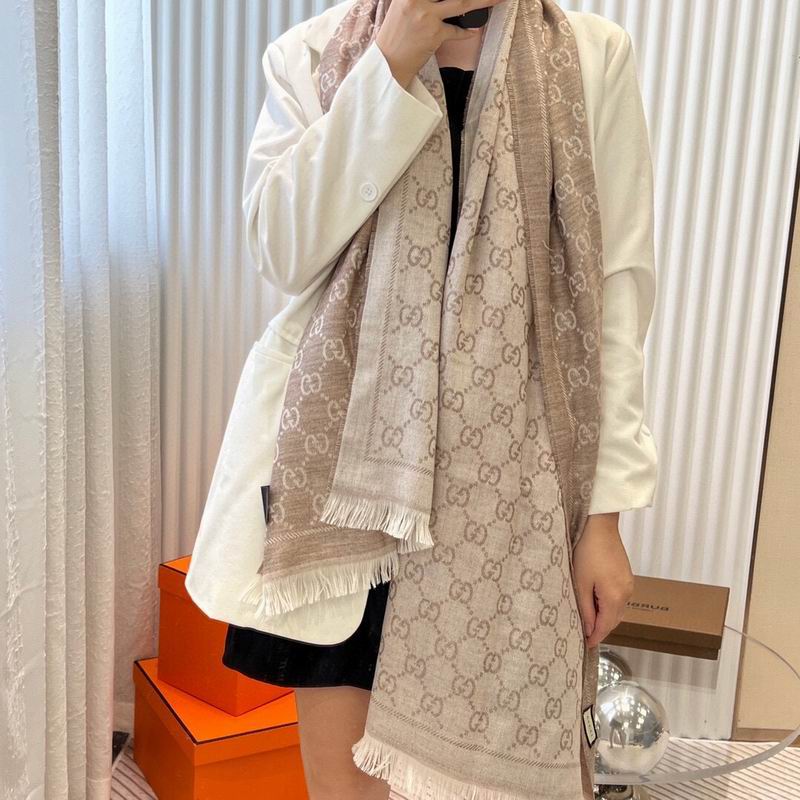 Gucci 48X180cm 100%羊毛 E (18)