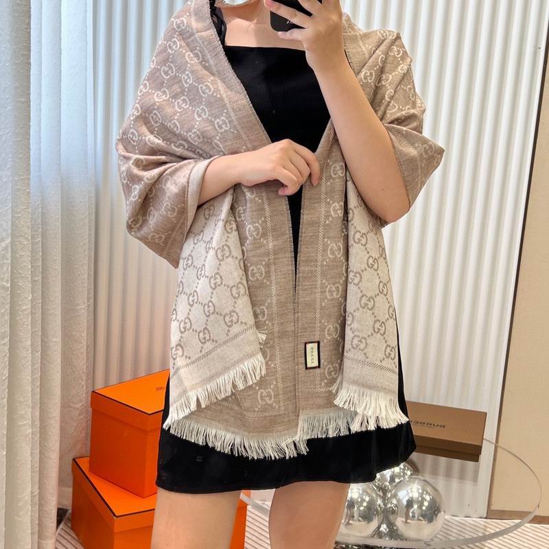 Gucci 48X180cm 100%羊毛 E (39)
