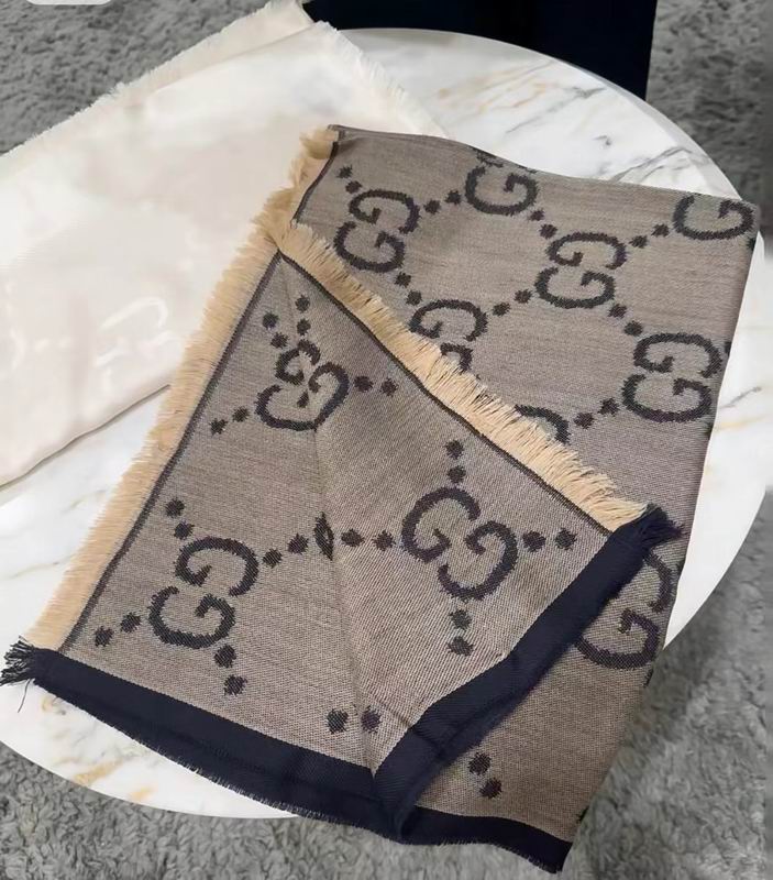 Gucci 70X205cm 50%真丝50%羊毛 E (5)