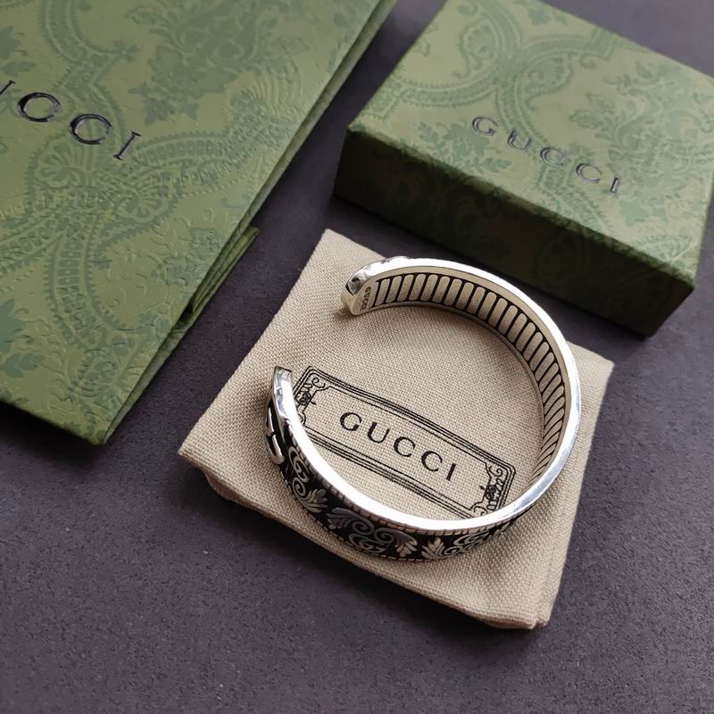 Gucci Bracelet 05yxh105 (3)