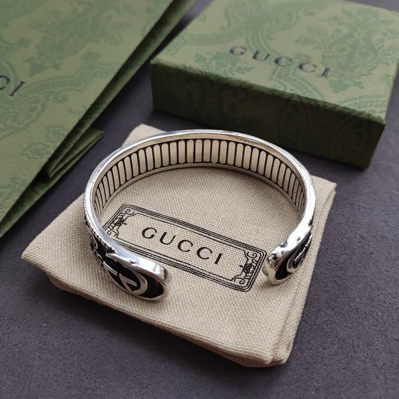 Gucci Bracelet 05yxh105 (4)