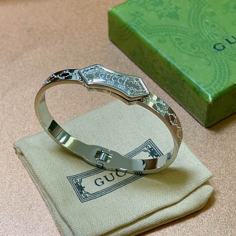 Gucci Bracelet 05yxh127 (5)