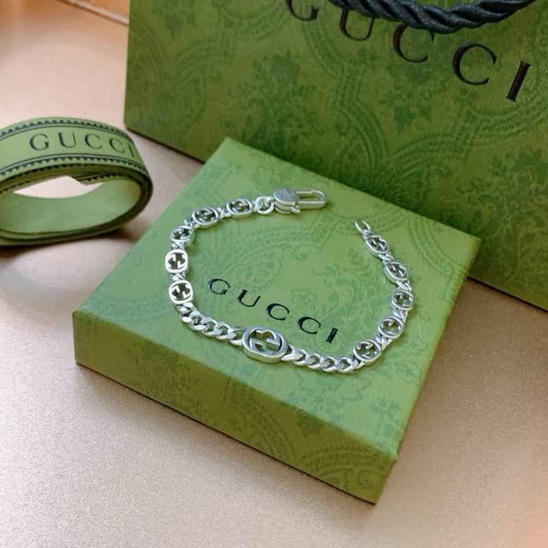 Gucci Bracelet 05yxh133 (3)