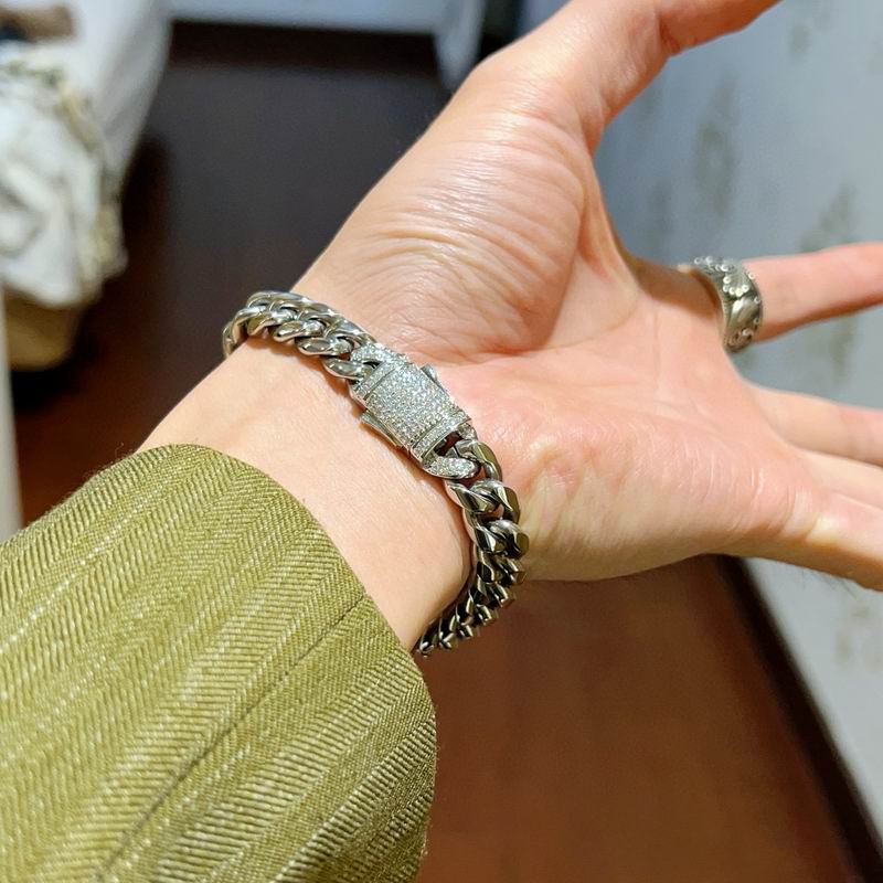 Gucci Bracelet 05yxh156 (4)