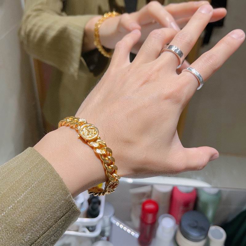 Gucci Bracelet 05yxh160 (4)