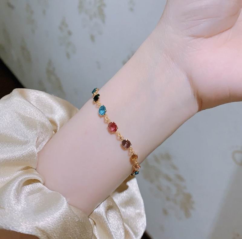 Gucci Bracelet 05yxh182 (3)