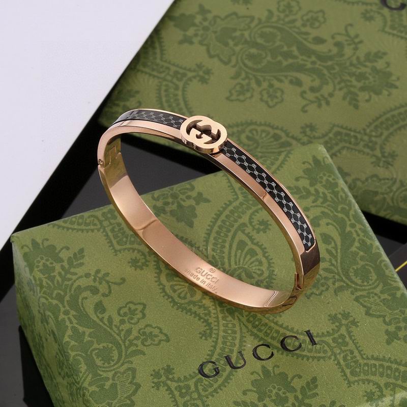 Gucci Bracelet 05yxh50 (5)