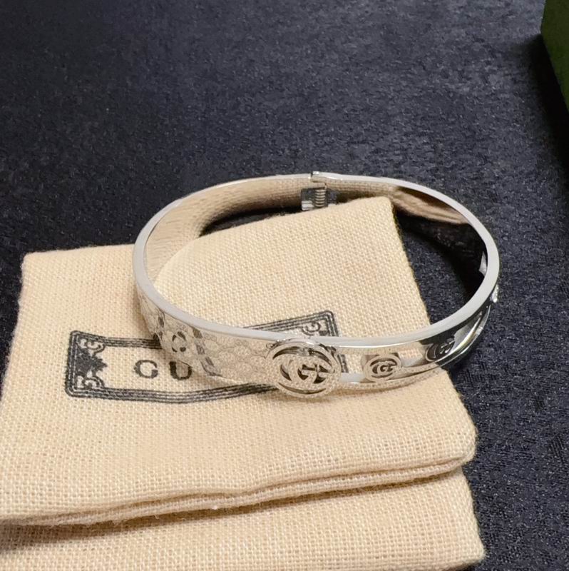 Gucci Bracelet 05yxh75 (2)