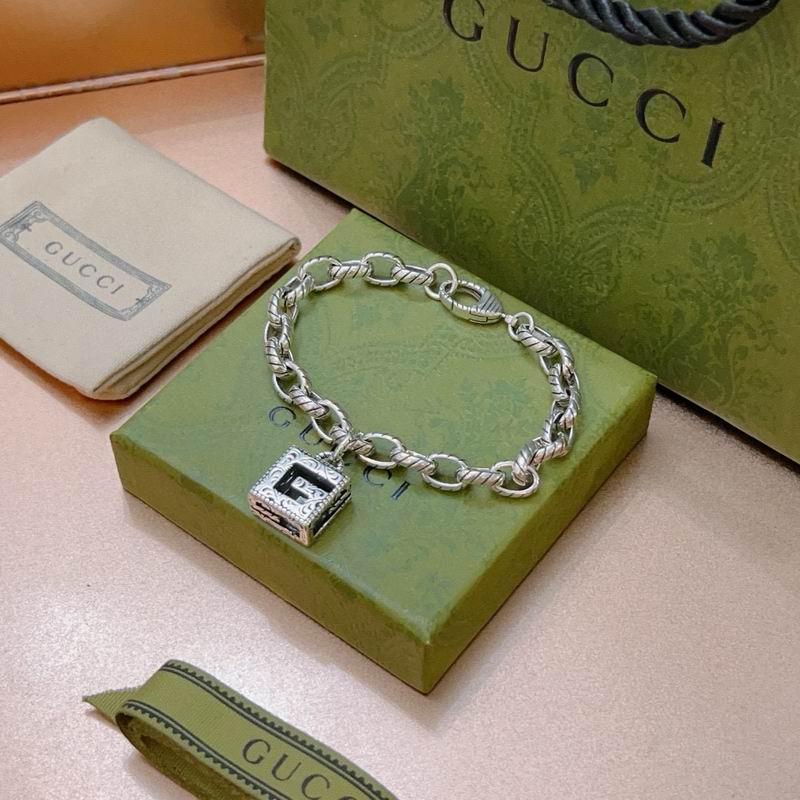 Gucci Bracelet 05yxh90 (3)