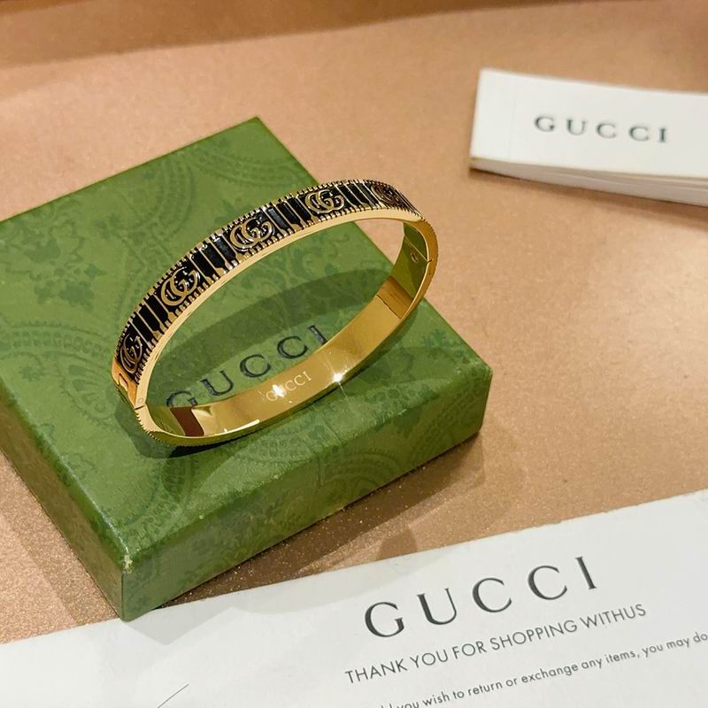 Gucci Bracelet 06yxh08 (5)