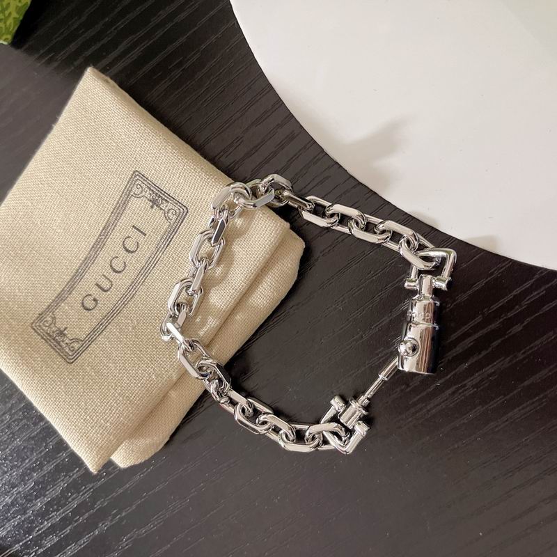 Gucci Bracelet 06yxh11 (5)
