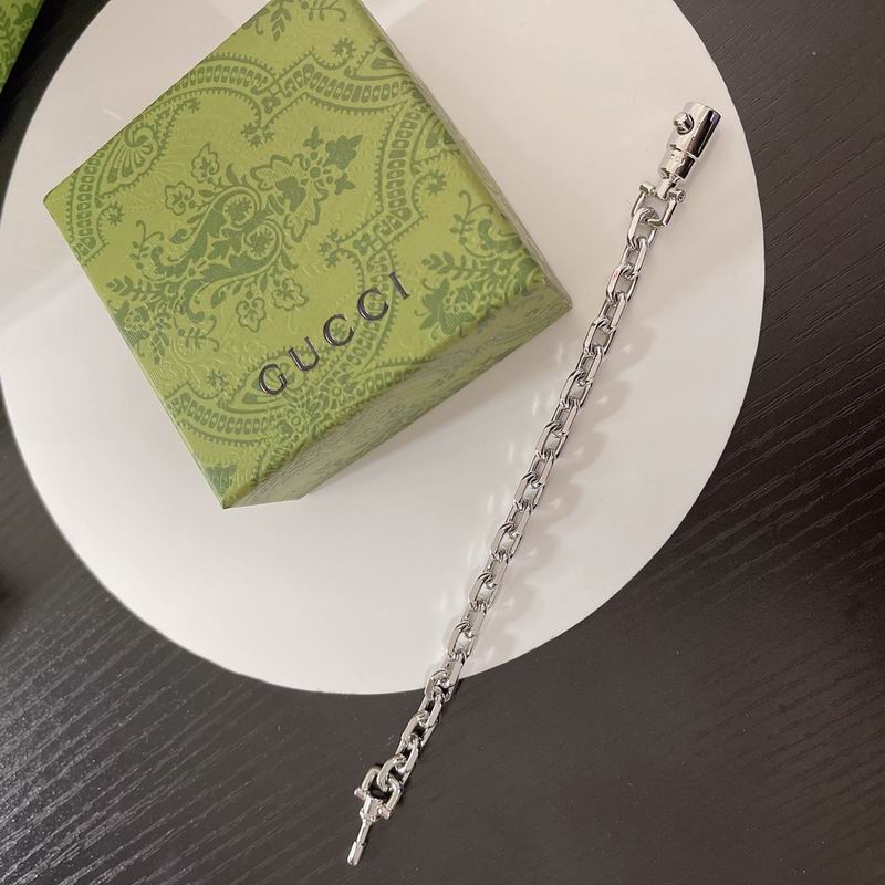 Gucci Bracelet 06yxh11 (6)