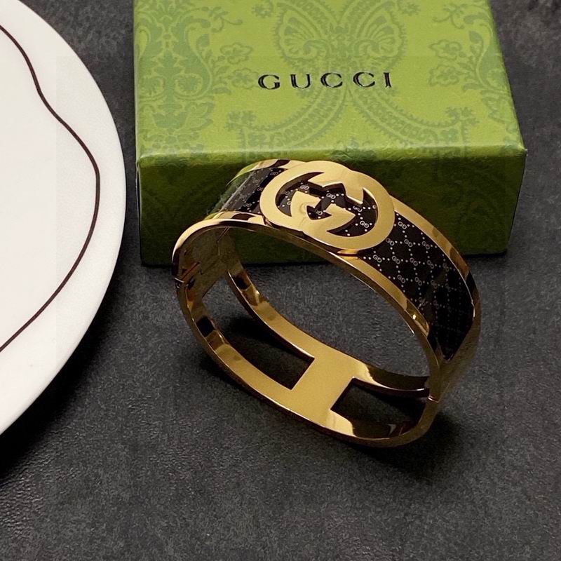 Gucci Bracelet 06yxh15 (2)