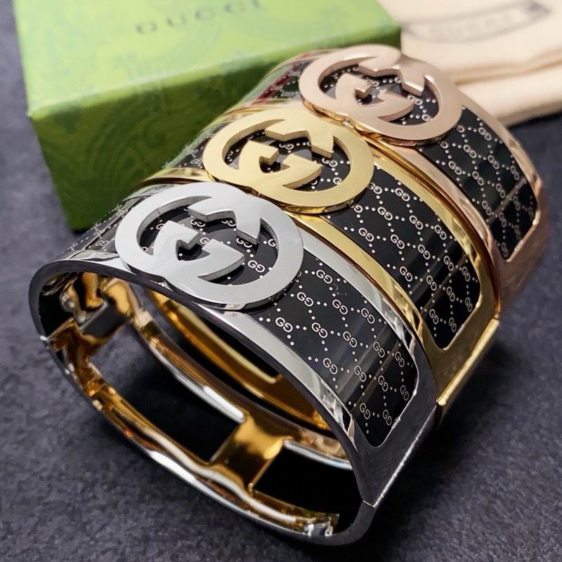 Gucci Bracelet 06yxh18 (1)
