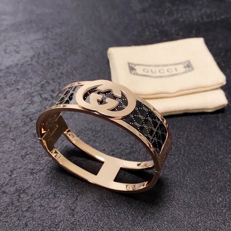 Gucci Bracelet 06yxh18 (3)