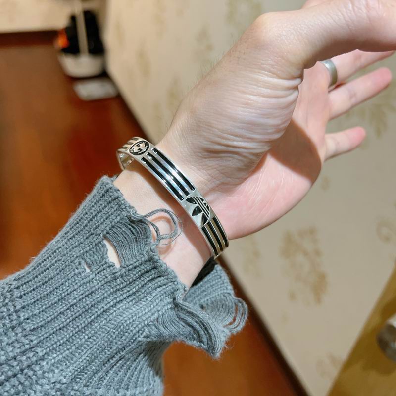 Gucci Bracelet 06yxh25 (3)