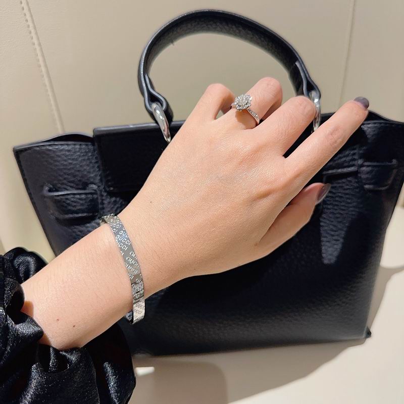 Gucci Bracelet 06yxh29 (4)