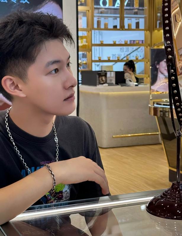 Gucci Necklace 05yxh06 (4)