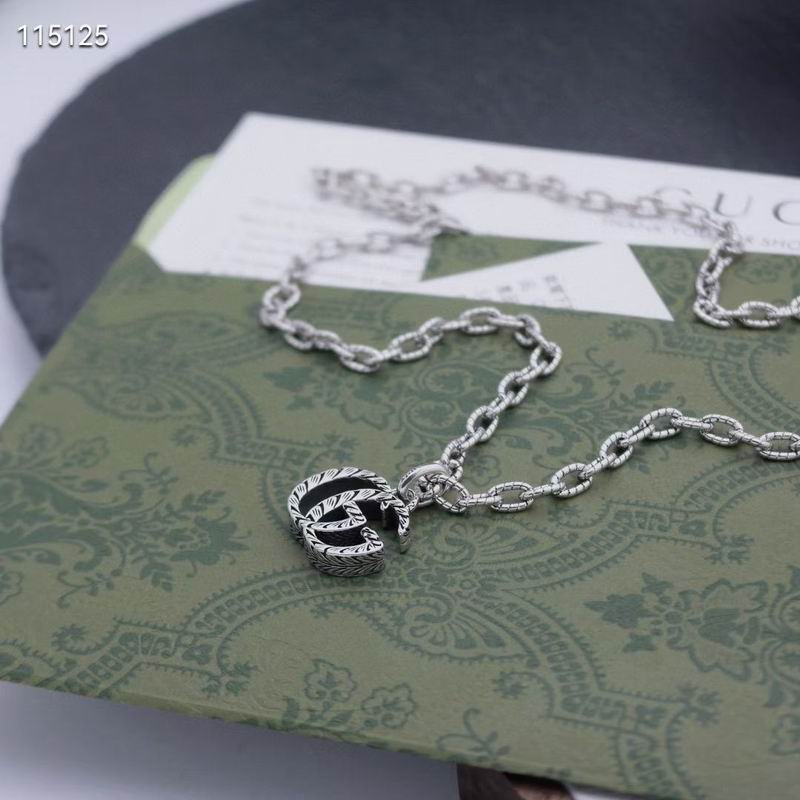 Gucci Necklace 05yxh58 (6)