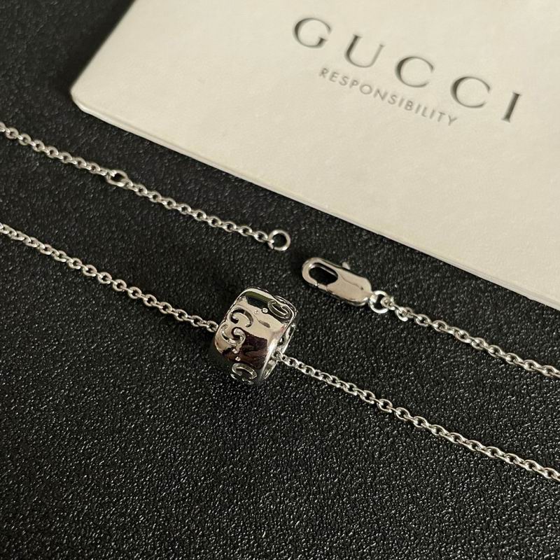 Gucci Necklace 05yxh89 (3)