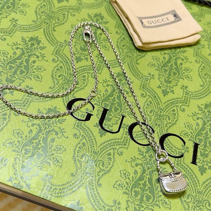 Gucci Necklace 05yxh90 (2)