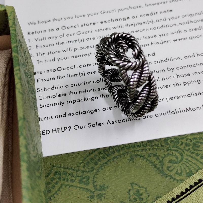 Gucci Ring 06yxh10 (6)
