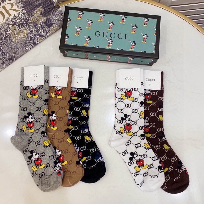 Gucci Socks  (8)