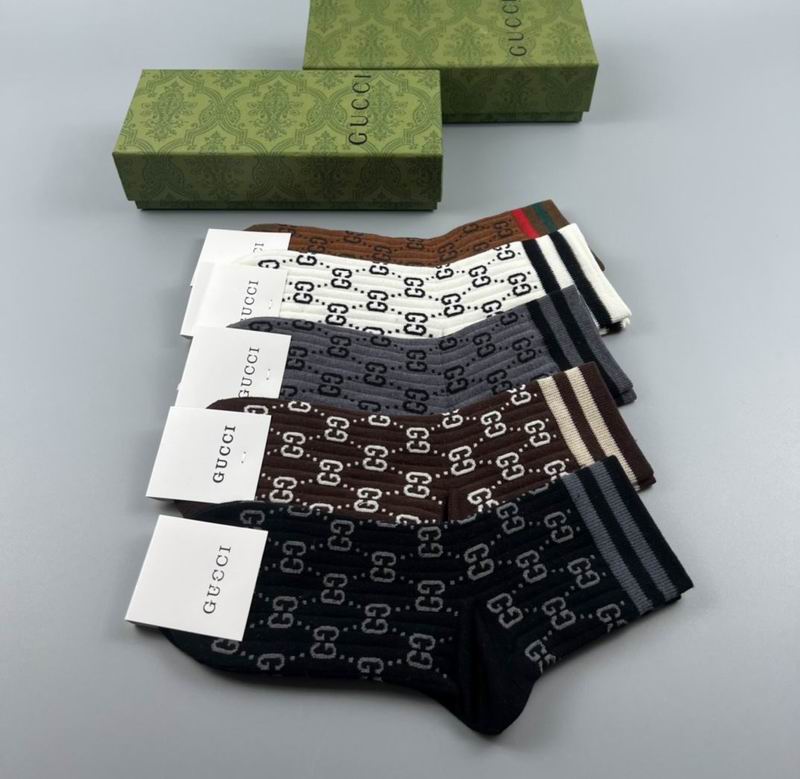 Gucci Socks  (8)