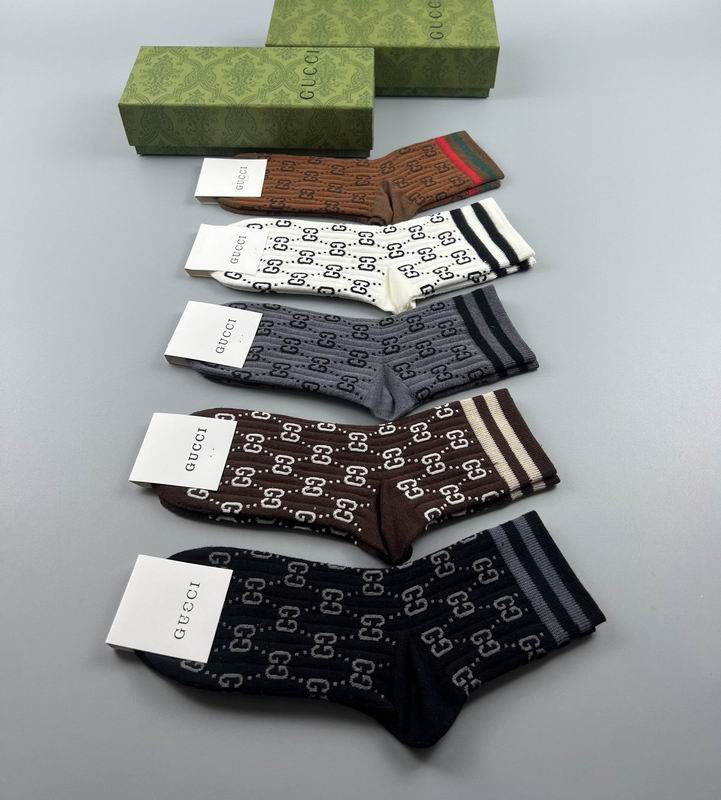Gucci Socks  (9)