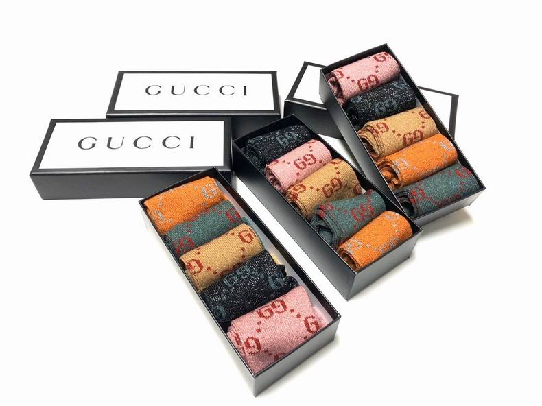 Gucci Socks  (9)