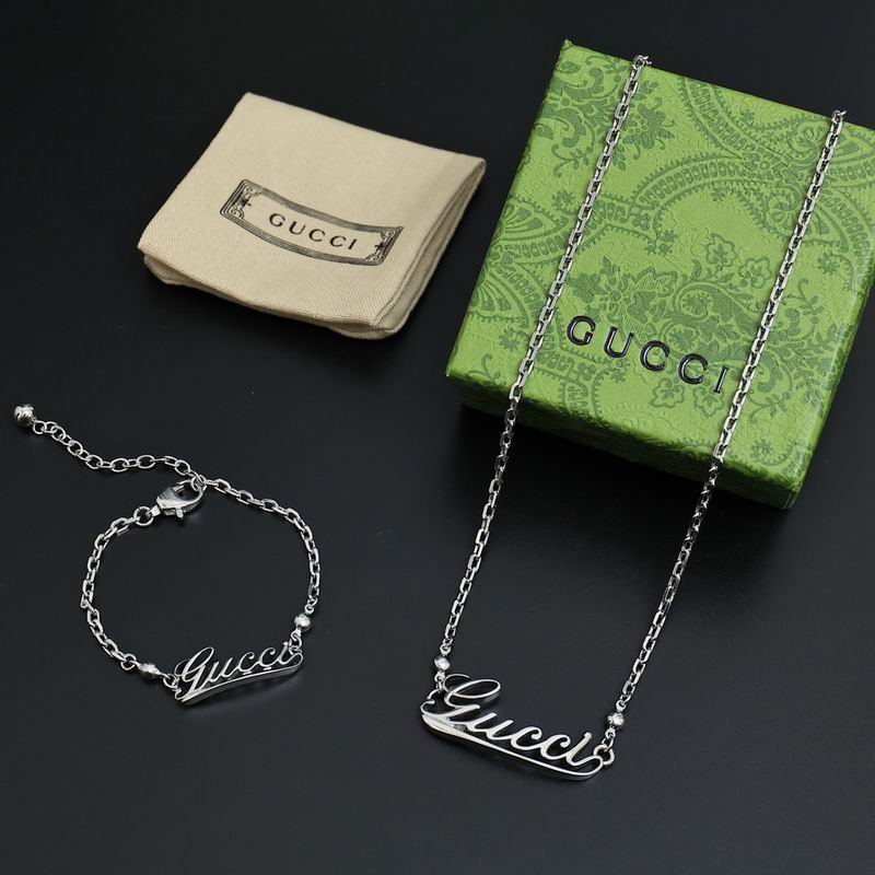 Gucci Suits 06yxh01 (8)