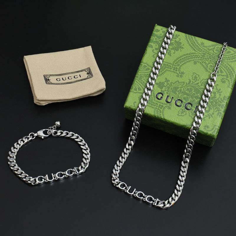 Gucci Suits 06yxh02 (12)