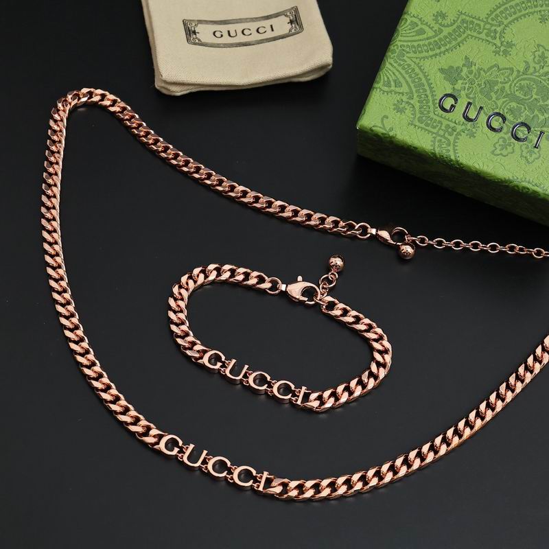 Gucci Suits 06yxh02 (13)