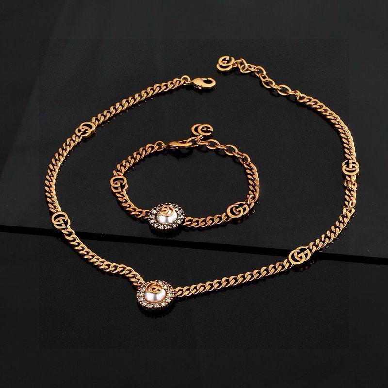 Gucci Suits 06yxh03 (6)