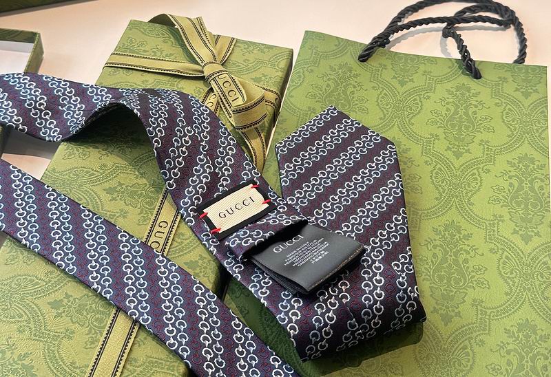 Gucci Tie hm (140)