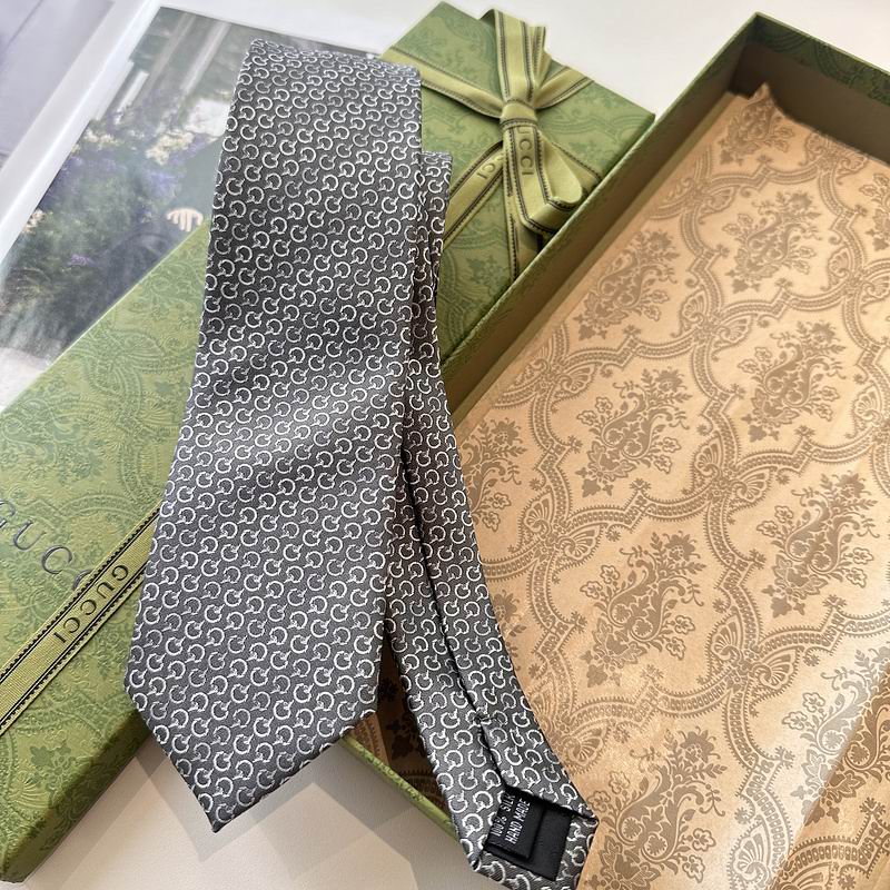 Gucci Tie hm (154)