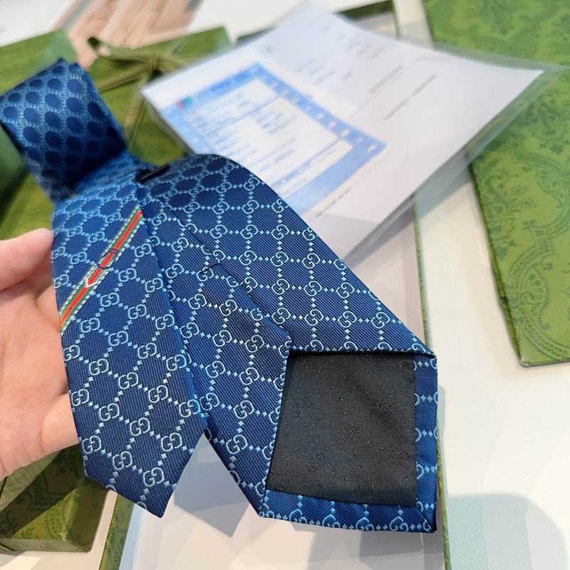 Gucci Tie hm (40)