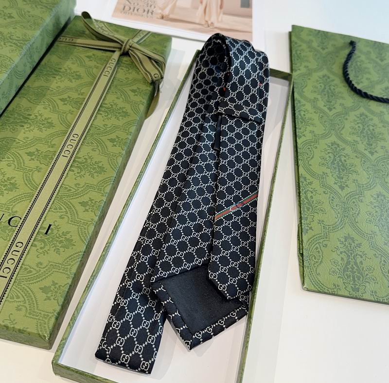 Gucci Tie hm (66)