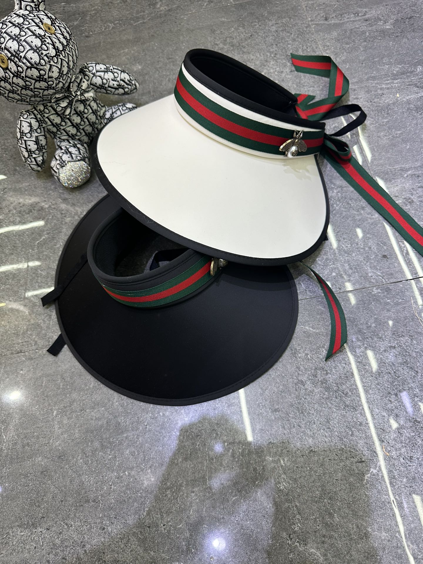 Gucci Visor dx (496)