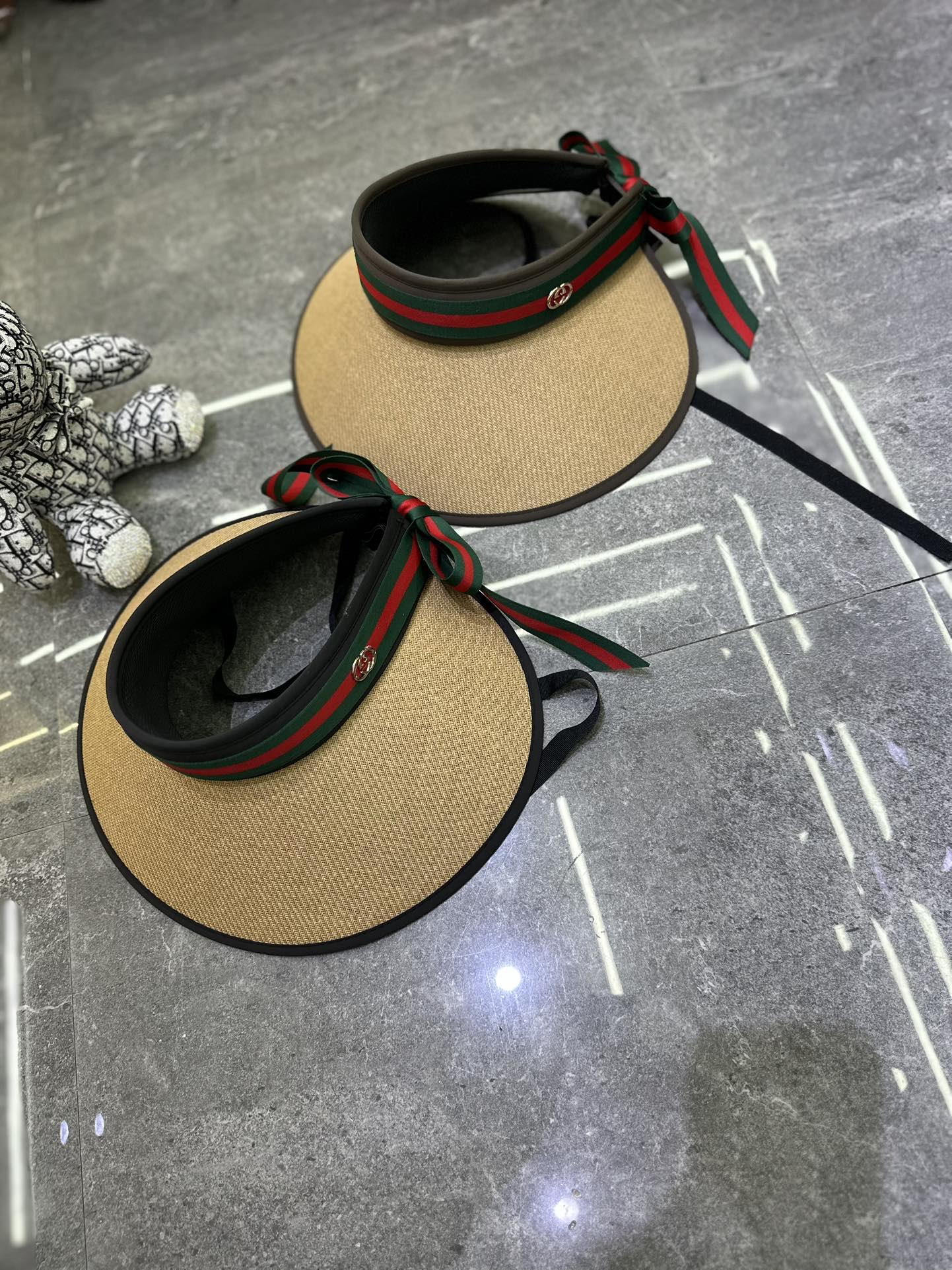 Gucci Visor dx (504)