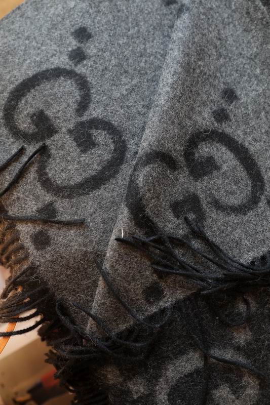 Gucci cloak 140X200cm E (4)