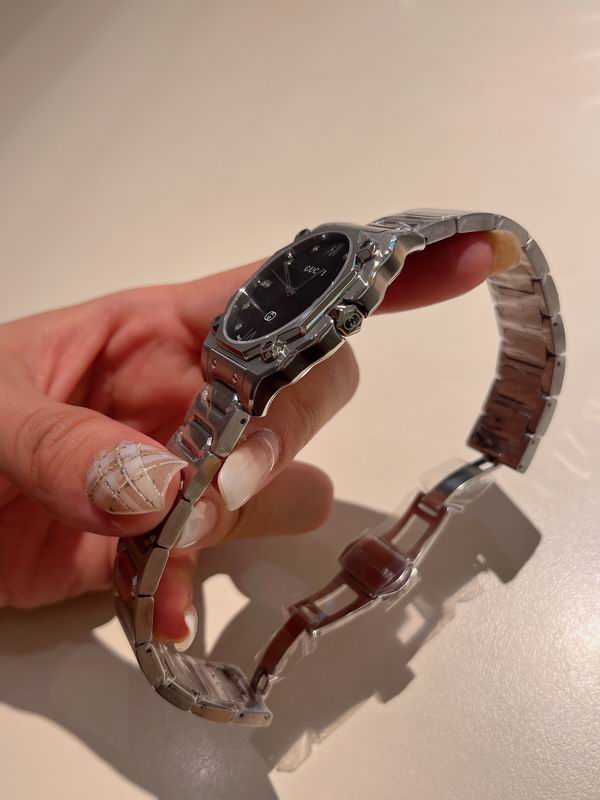 Gucci man36mm woman30mm 11 (3)