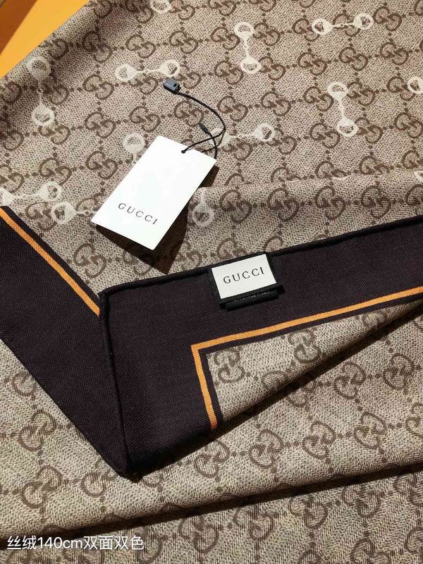 Gucci scarf 140X140cm 70羊绒 30真丝 E (4)