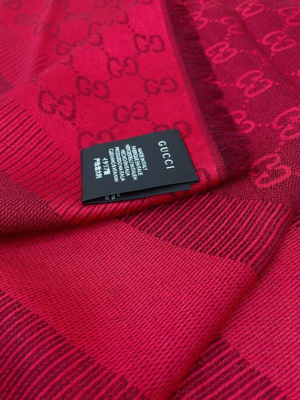 Gucci scarf 140X140cm E (1)
