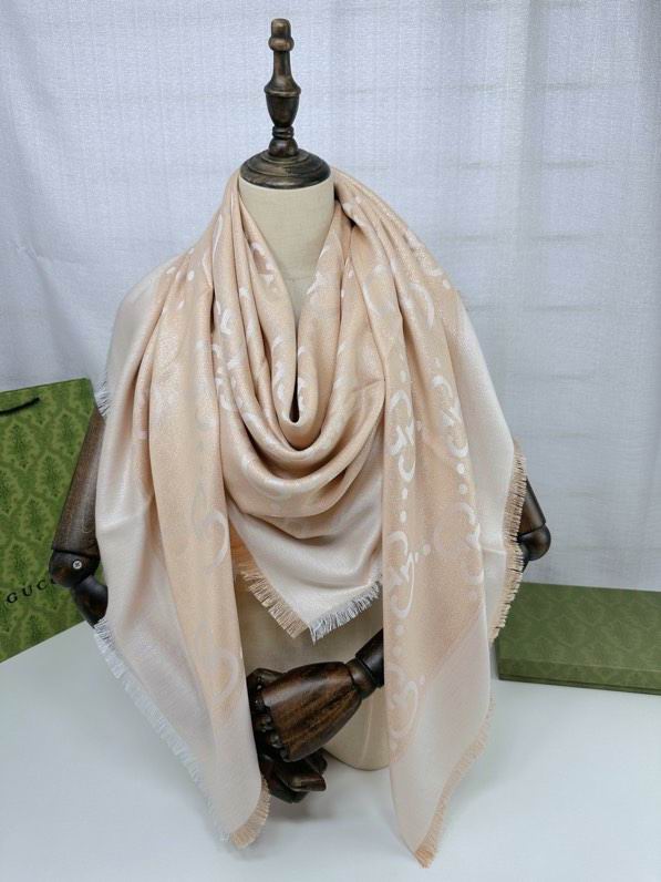 Gucci scarf 140X140cm E (4)