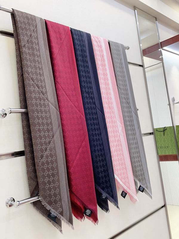 Gucci scarf 140X140cm E (8)