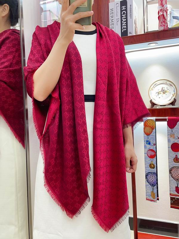 Gucci scarf 140X140cm E (9)
