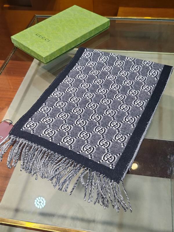 Gucci scarf 194X34cm 100 羊毛 E (4)